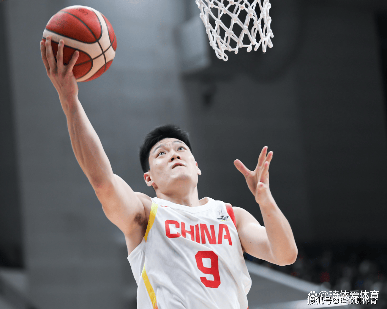 CBA风云：弗格东游，陈国豪去向成谜，山西谋划重磅交易赵睿