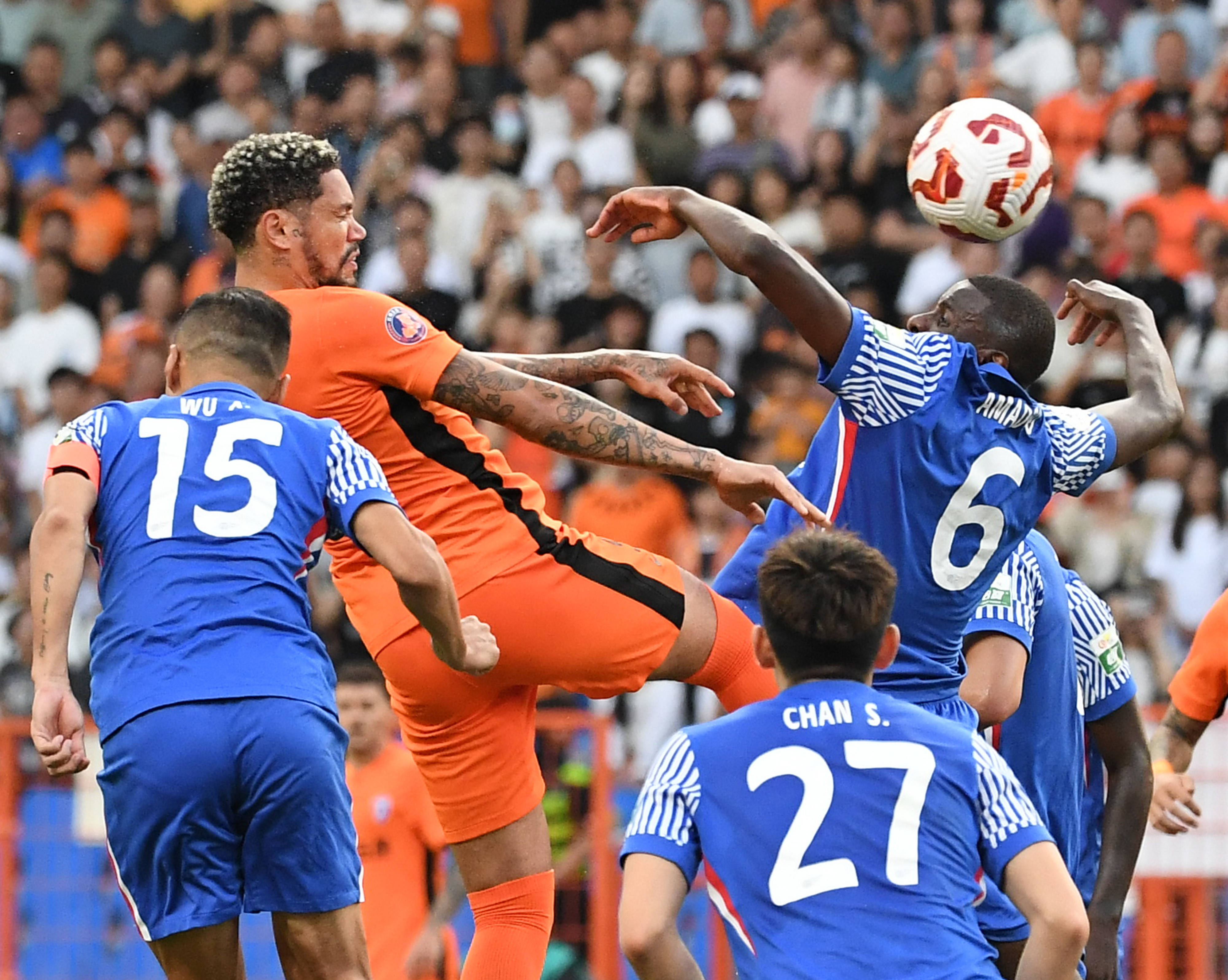 （体育）足球——中超：云南玉昆平上海申花