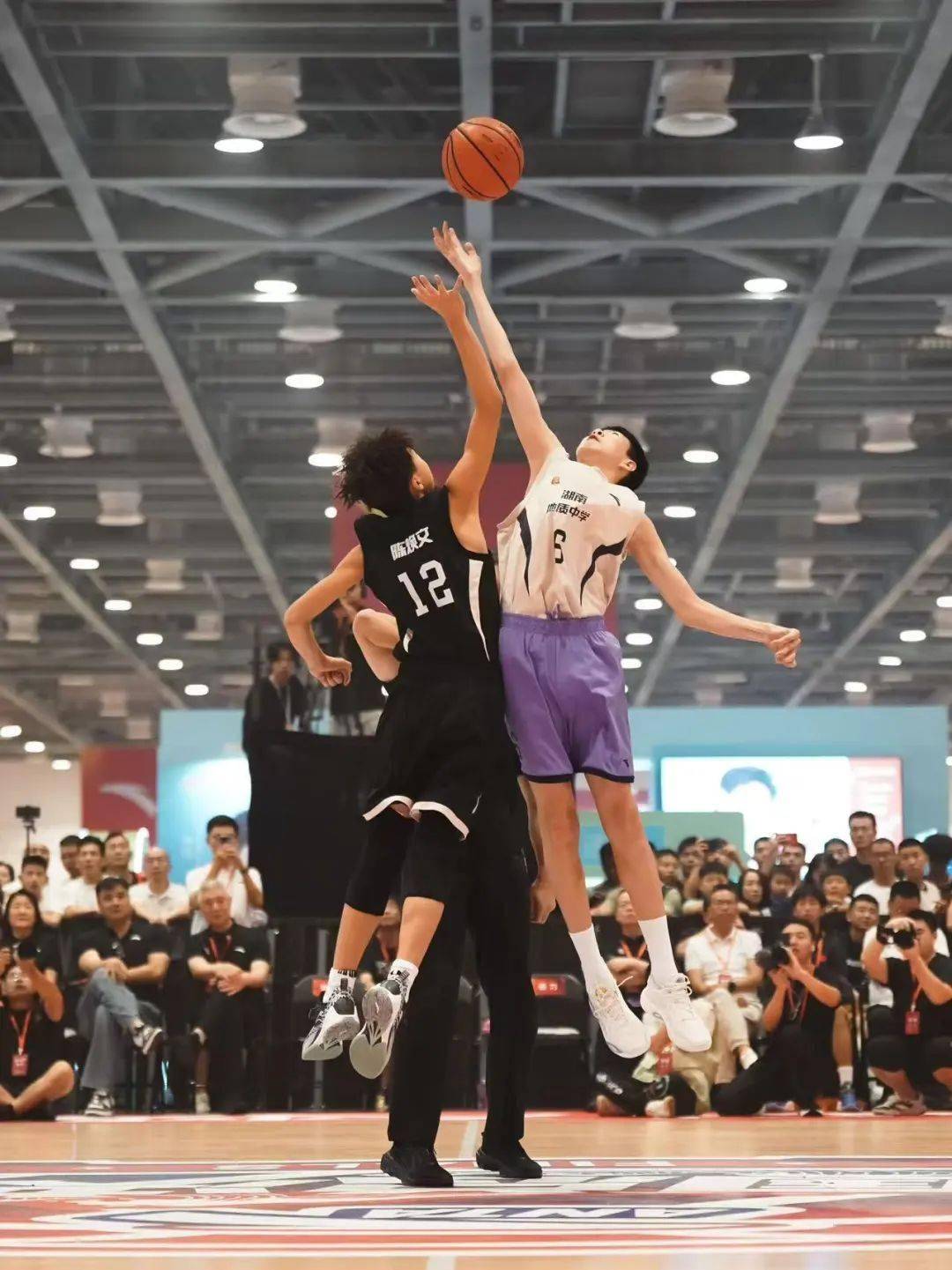 小篮球总决赛绽放鹭岛 是谁为全国百万少年筑起篮球梦