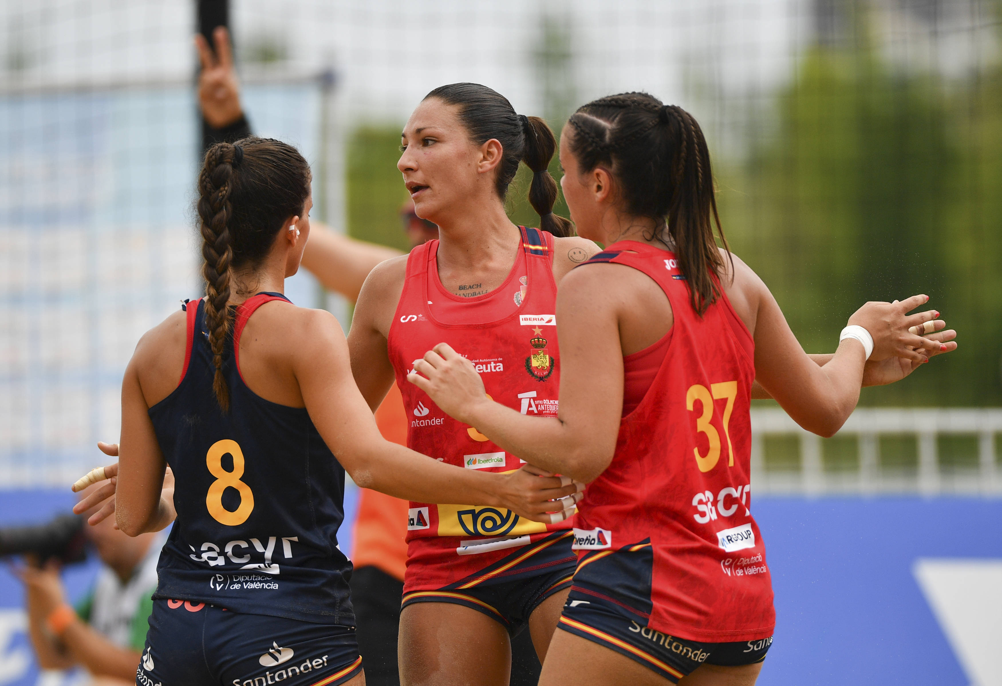 （成都世运会）沙滩手球——女子半决赛：阿根廷队战胜西班牙队