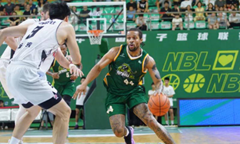 NBL赛场上的优秀外援——曾效力奥兰多魔术的布里斯科