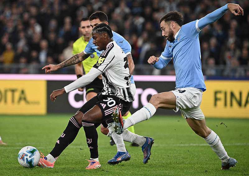 尤文图斯0-1拉齐奥 遭遇联赛2连败